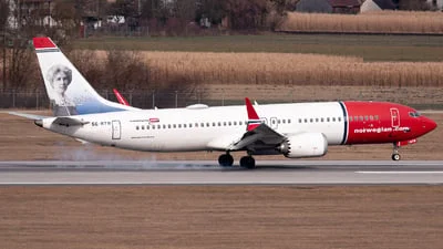 Norwegian SE-RTB Boeing 737-8 MAX