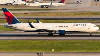 Delta Air Lines N197DN Boeing 767-332(ER)