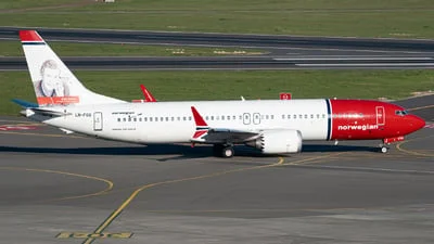 Norwegian LN-FGG Boeing 737-8 MAX
