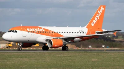 easyJet G-EZBT Airbus A319-111