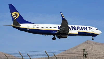 Ryanair EI-EVG Boeing 737-8AS