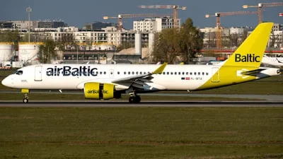 Air Baltic YL-BTA Airbus A220-371