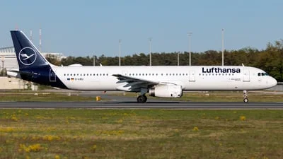 Lufthansa D-AIRU Airbus A321-131