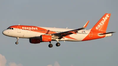 easyJet Europe OE-IZQ Airbus A320-214