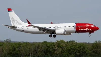 Norwegian SE-RTV Boeing 737-8 MAX