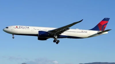 Delta Air Lines N414DZ Airbus A330-941