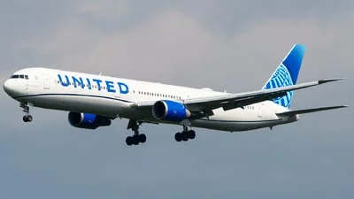 United Airlines N67058 Boeing 767-424(ER)
