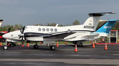 Private N200HK Beechcraft B200 King Air