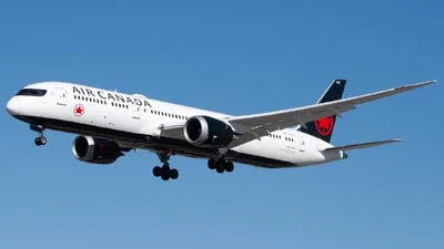 Air Canada C-FVLZ Boeing 787-9 Dreamliner