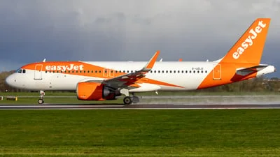 easyJet G-UZLO Airbus A320-251N