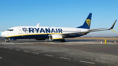 Ryanair (Buzz) SP-RKP Boeing 737-8AS