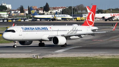 Turkish Airlines TC-LPO Airbus A321-271NX