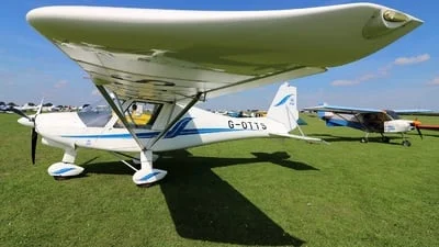 Private G-OTTS Ikarus C42 FB100 Bravo