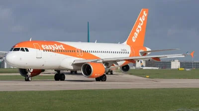 easyJet G-EZUC Airbus A320-214