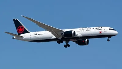Air Canada C-FGDX Boeing 787-9 Dreamliner