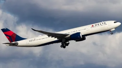 Delta Air Lines N420DX Airbus A330-941
