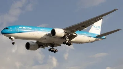 KLM Asia PH-BQN Boeing 777-206(ER)