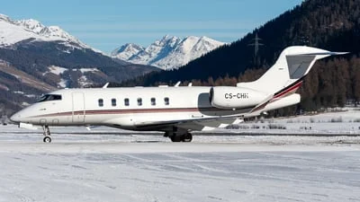 NetJets Europe CS-CHH Bombardier BD-100-1A10 Challenger 350