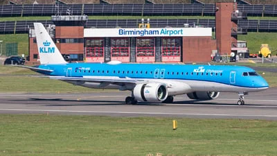 KLM Cityhopper PH-NXO Embraer ERJ-190-400STD