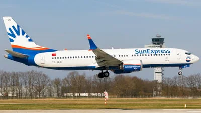 SunExpress TC-SLC Boeing 737-8 MAX