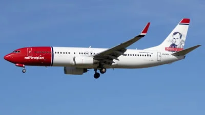Norwegian LN-NIQ Boeing 737-86N