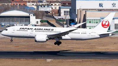 Japan Airlines (JAL) JA839J Boeing 787-8 Dreamliner
