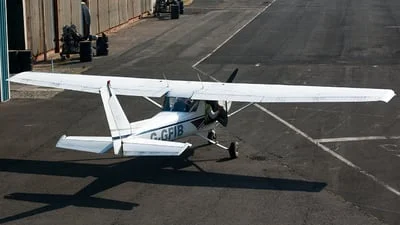 Private G-GFIB Reims-Cessna F152