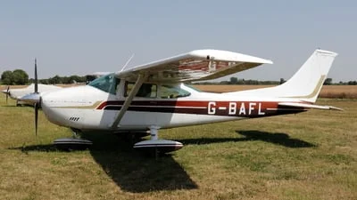Private G-BAFL Cessna 182P Skylane