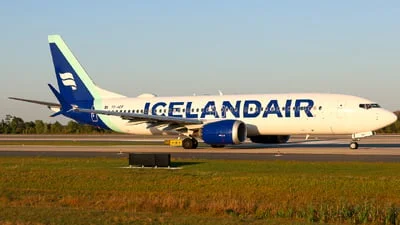Icelandair TF-ICF Boeing 737-8 MAX