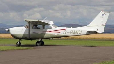 Private G-BMCI Reims-Cessna F172H Skyhawk