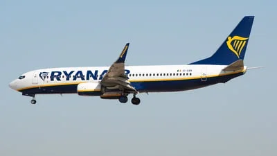 Ryanair EI-GXN Boeing 737-8AS