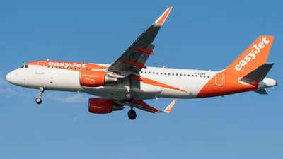 easyJet G-EZRX Airbus A320-214