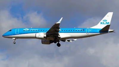KLM Cityhopper PH-EZR Embraer ERJ-190-100STD