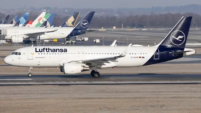 Lufthansa D-AIUM Airbus A320-214