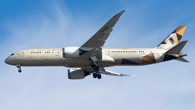 Etihad Airways A6-BLE Boeing 787-9 Dreamliner