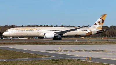 Etihad Airways A6-BMC Boeing 787-10 Dreamliner