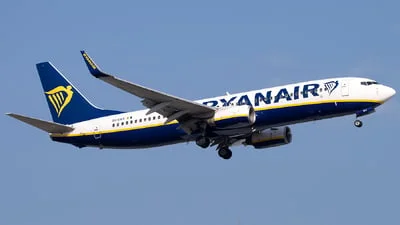 Ryanair EI-EKX Boeing 737-8AS