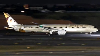 Etihad Airways A6-BMG Boeing 787-10 Dreamliner