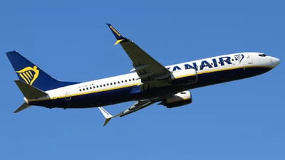 Ryanair EI-EXE Boeing 737-8AS