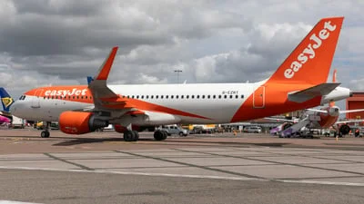easyJet G-EZRT Airbus A320-214