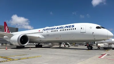 Turkish Airlines TC-LMF Boeing 787-9 Dreamliner