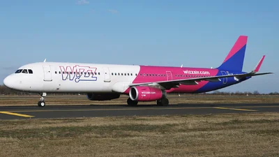 Wizz Air HA-LXF Airbus A321-231