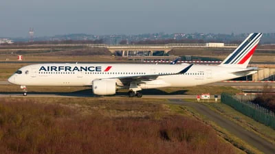 Air France F-HUVA Airbus A350-941