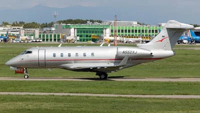 VistaJet N552XJ Bombardier BD-100-1A10 Challenger 300