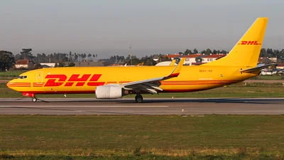 DHL (Swiftair) EC-IXO Boeing 737-883(BDSF)