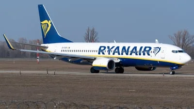 Ryanair EI-EVB Boeing 737-8AS