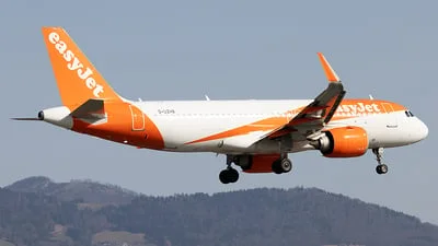easyJet G-UZHB Airbus A320-251N