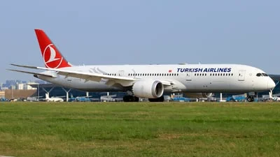 Turkish Airlines TC-LLI Boeing 787-9 Dreamliner