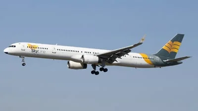 Skyline Express Airline 290 Boeing 757-330