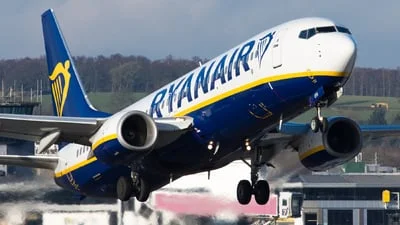 Ryanair EI-EFH Boeing 737-8AS